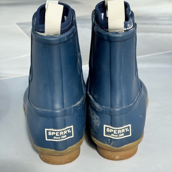 SOLD SOLD Sperry women’s Chelsea rain boots - Picture 2 of 7